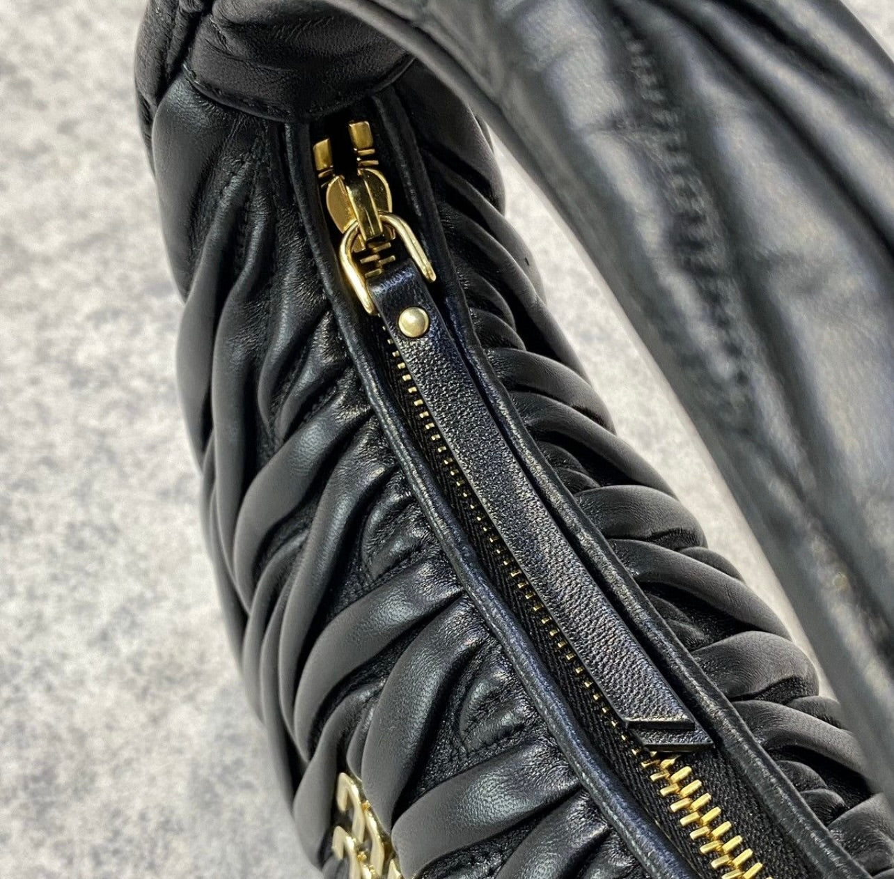 Borsa Miu Miu Hobo Wander - Ibiza Shop