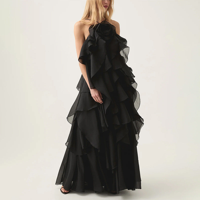 Abito elegante per donna, stile socialite, progettazione a vita alta con rifiniture in pizzo
